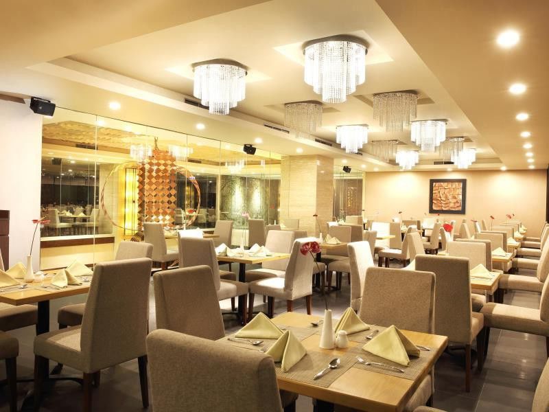Hotel Santika Premiere Gubeng Surabaya Exteriör bild